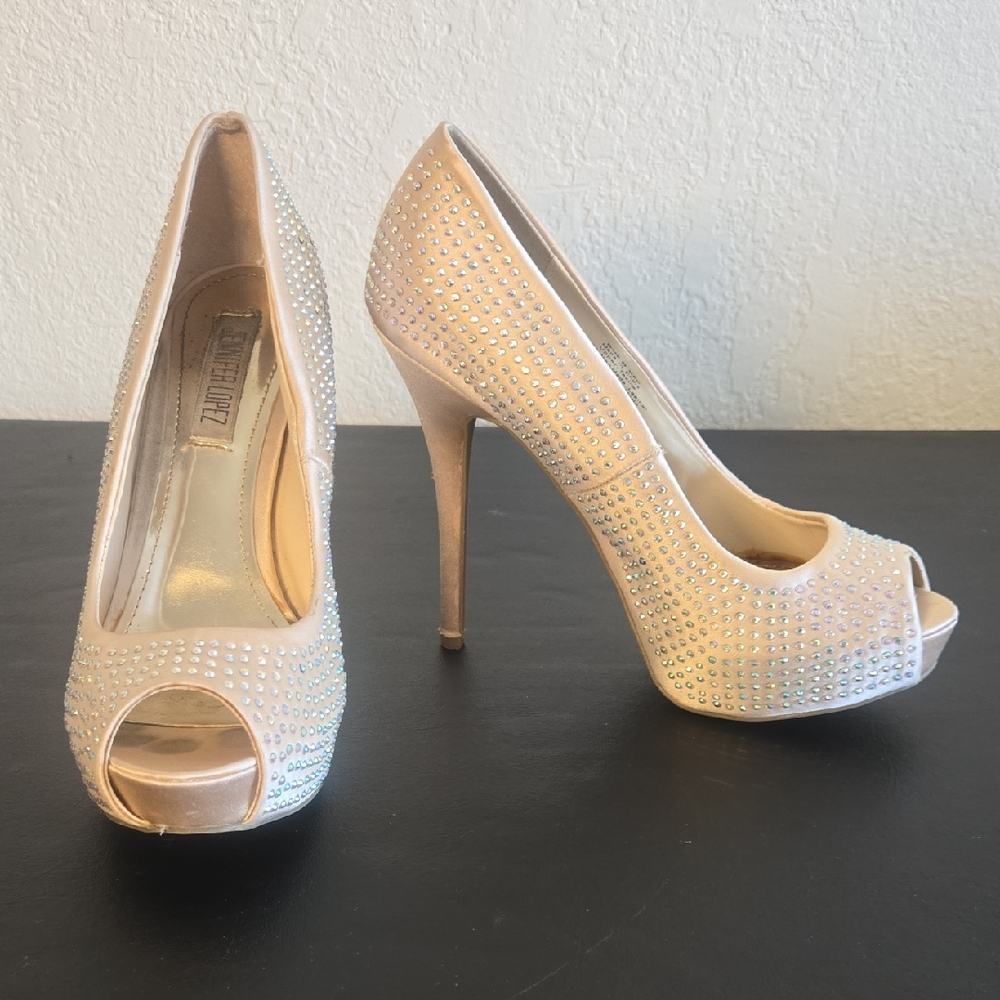 Jennifer Lopez Sparkling Beige Peep-Toe Heels